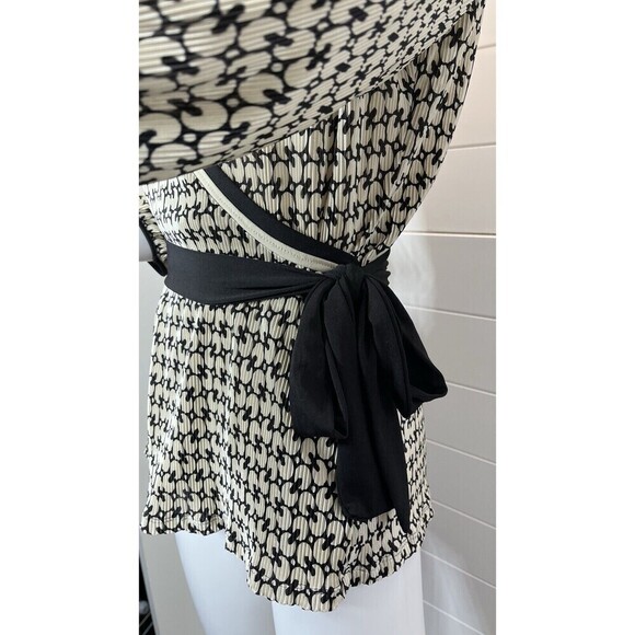 Nicola Y2K Womens Chain Link Beige/Black Babydoll Surplice Crinkle Top M Pinup - Picture 7 of 13